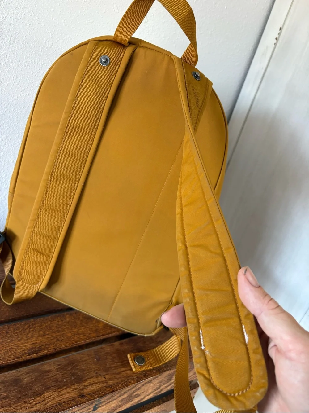 Fjällräven Mustard Ochre Yellow Backpack w/ Seat Pad Outdoor Hiking School Bag